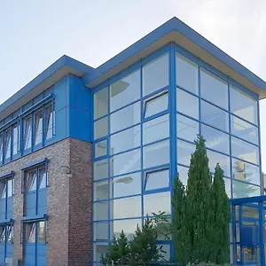 3* Отель Denbu